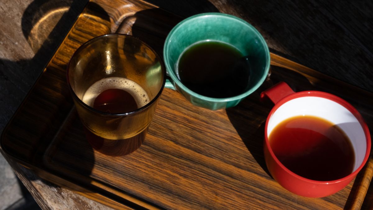 Café fort = plus de caféine ? Démêler le vrai du faux
